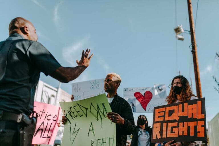 equal rights pexels-rdne-6257702