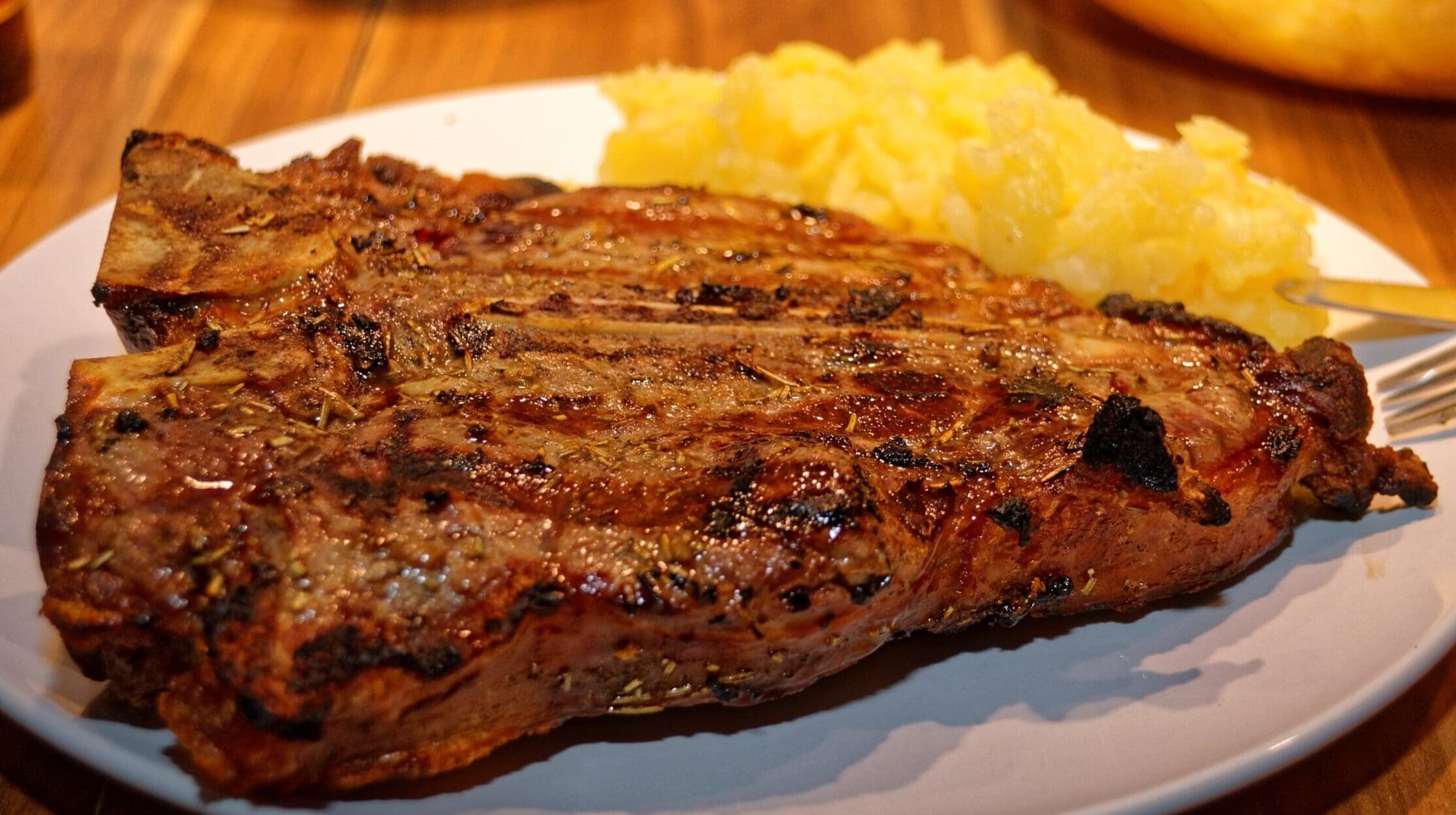 bru-no-t-bone-866600